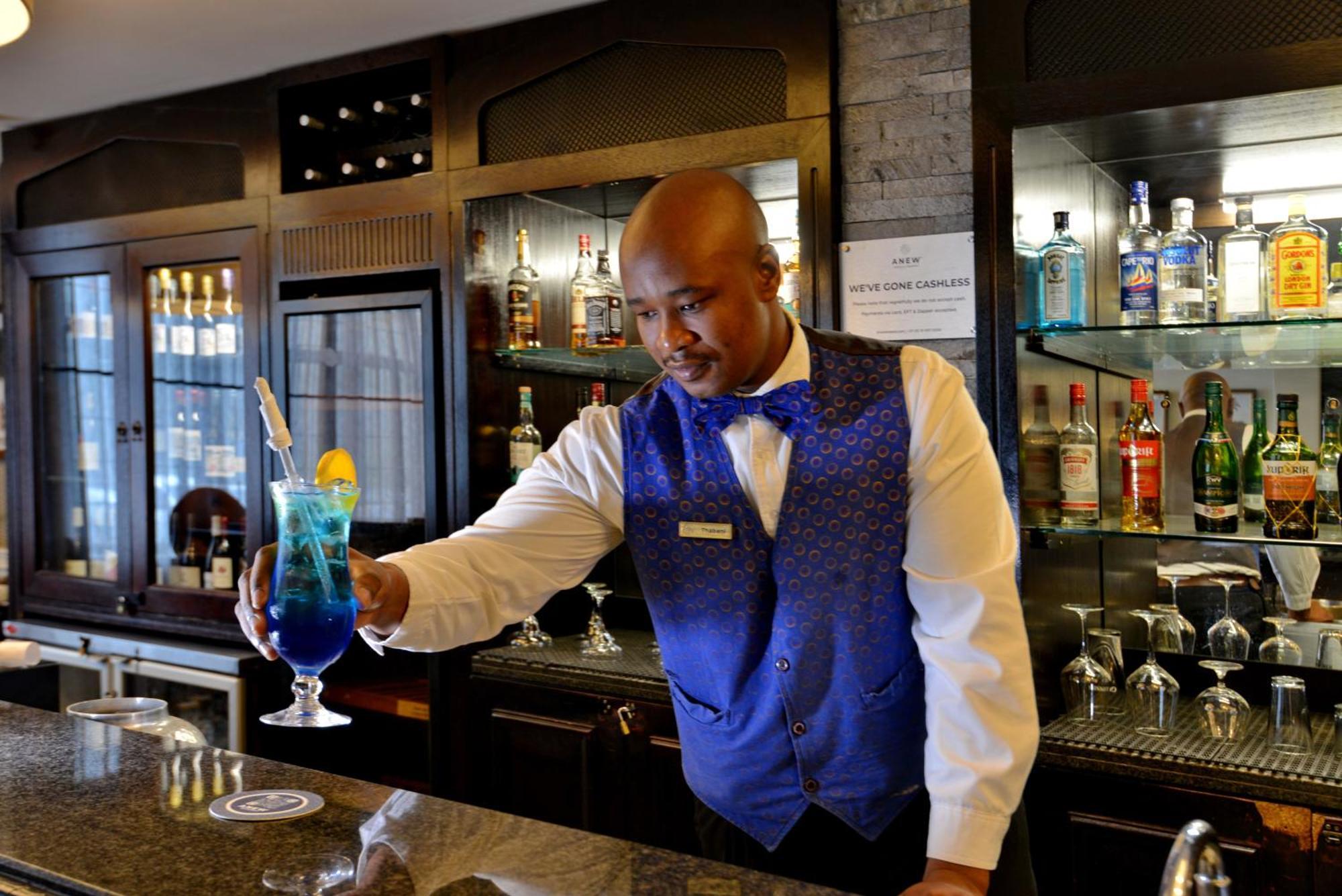 Anew Hotel Hilton Pietermaritzburg Exterior photo