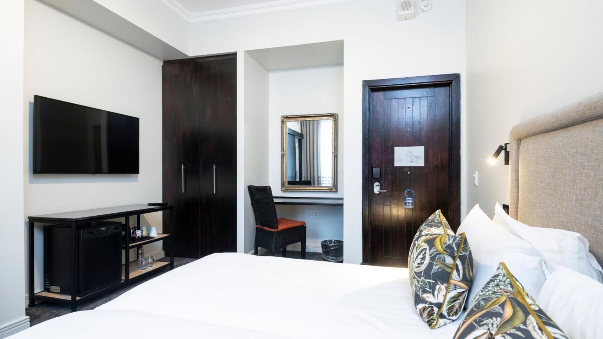 Anew Hotel Hilton Pietermaritzburg Exterior photo